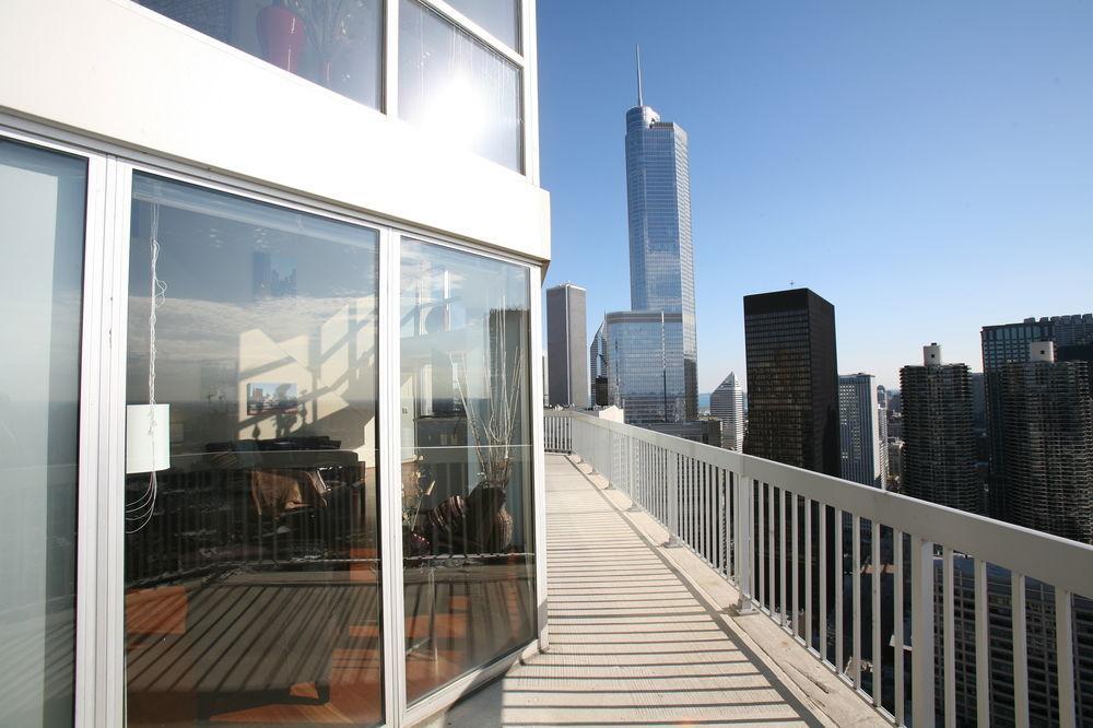 Aparthotel The Penthouse At Grand Plaza Chicago Exterior foto